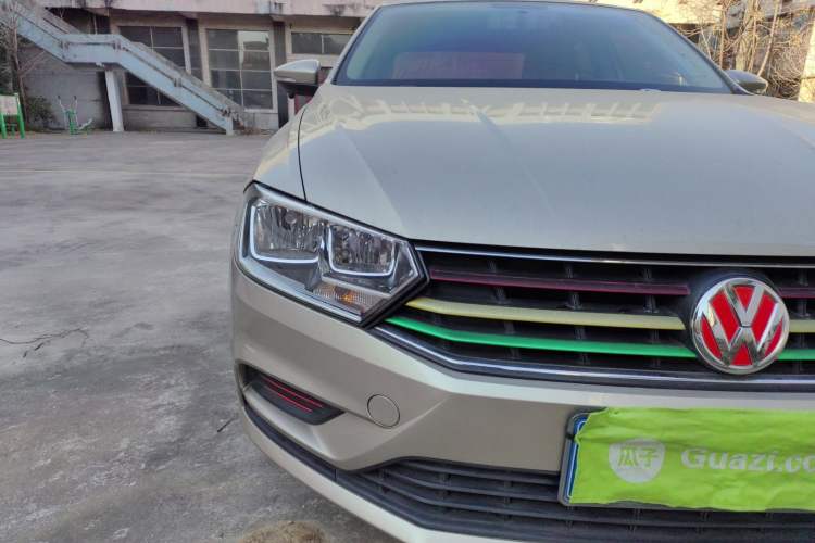 Used Volkswagen Bora 2017 1.6L Automatic Fashion Model