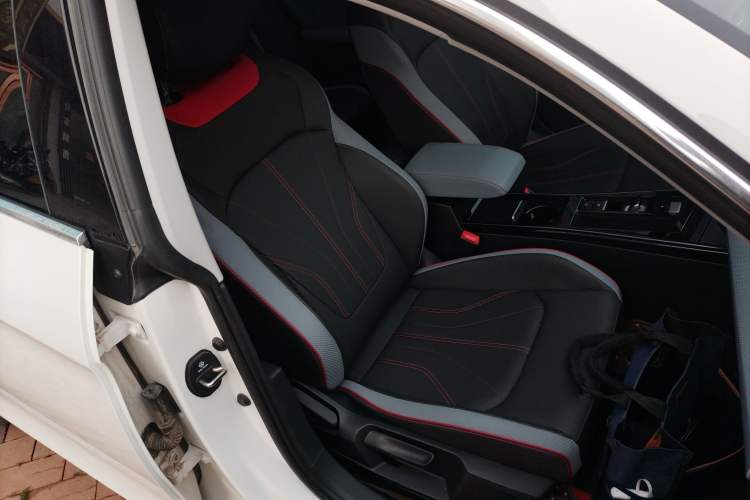 Used Volkswagen Lamando 2023 Lavida L 280TSI DSG Cool & Spicy Edition