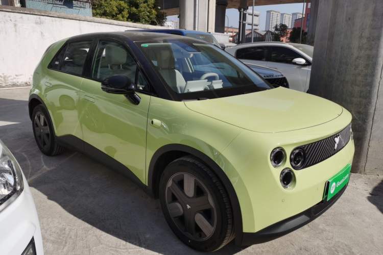 Used  firefly 2025 Free Edition