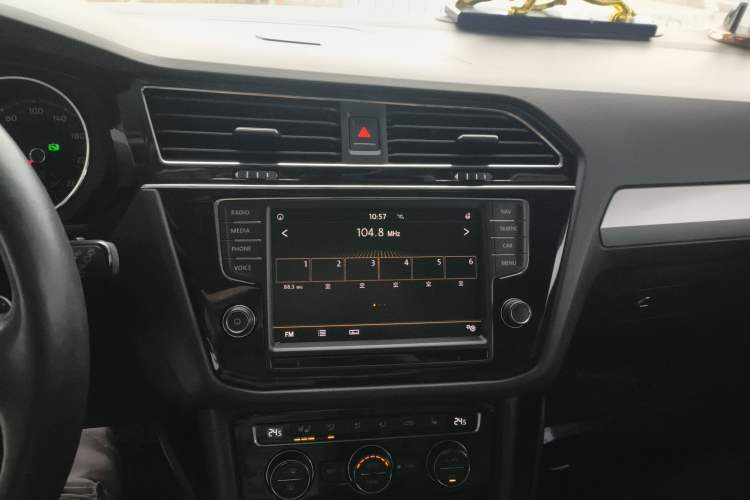 Used Volkswagen Tiguan L 2017 380TSI Automatic All-Wheel-Drive Luxury Edition
