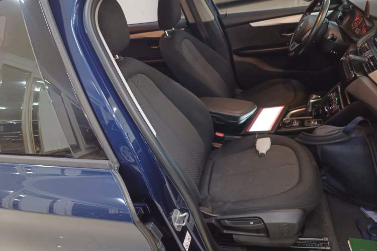 Used BMW 2 Series Active Tourer 2016 218i Fashion Model
