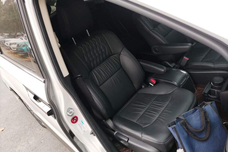 Used Honda Elysion 2022 2.0L eHEV Luxury Edition
