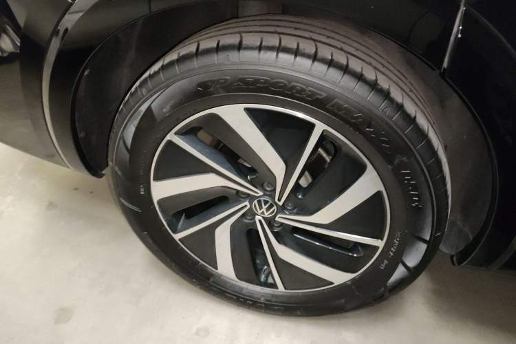 Used Volkswagen Viloran 2024 380TSI Luxury Edition
