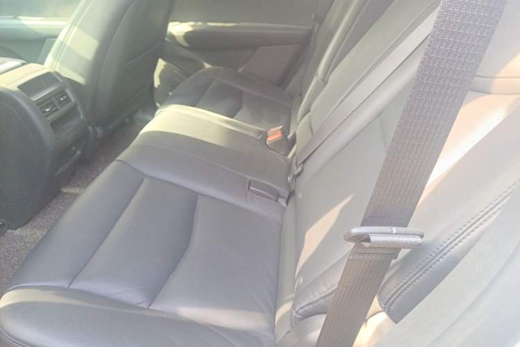 Used Cadillac XT5 2018 25T Luxury Model