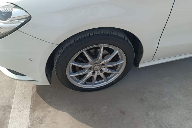 Used Mercedes-Benz B-Class 2012 B 180