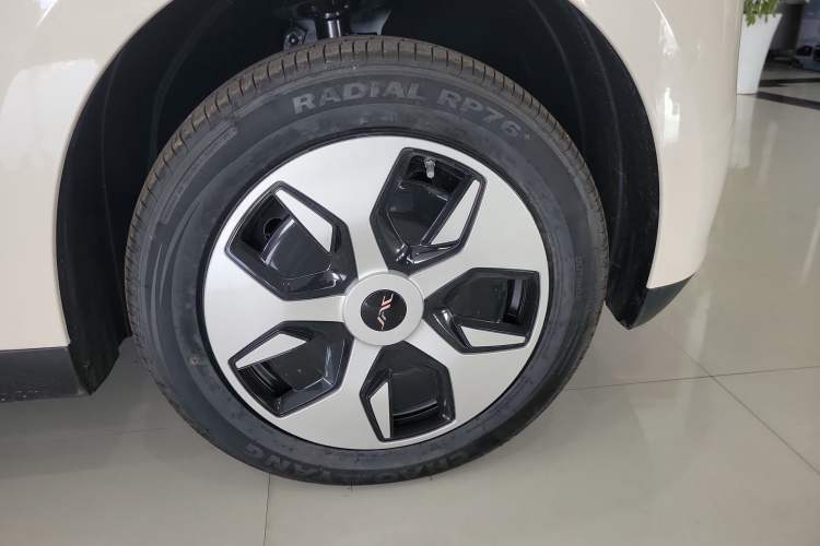 Used  3 2024 Zhi'ai Edition 330km Air
