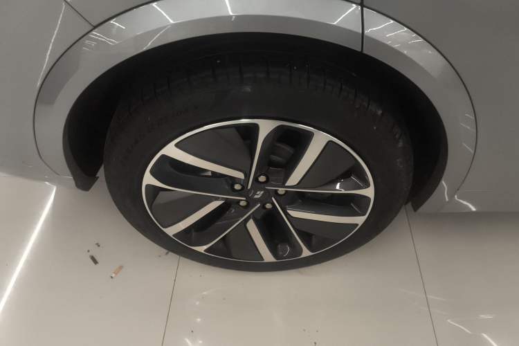 Used Li Auto L7 2023 Pro Model