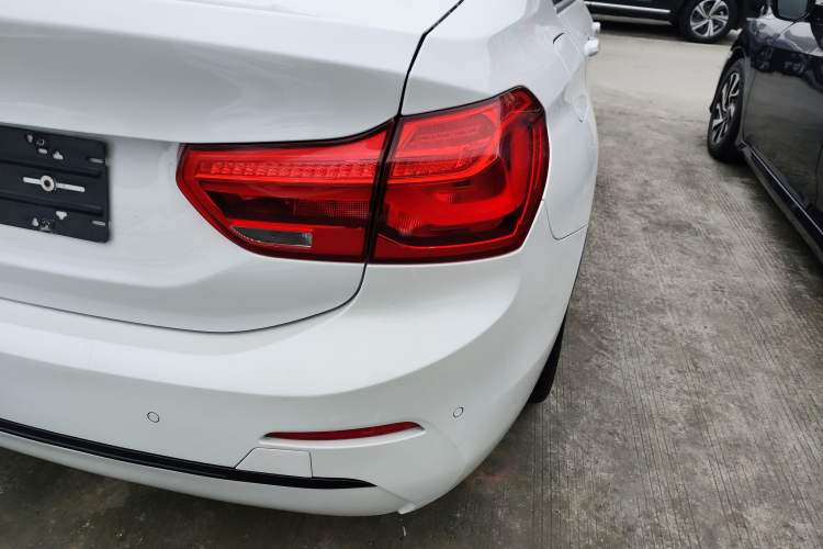 Used BMW 1 Series 2017 118i Design Package Model