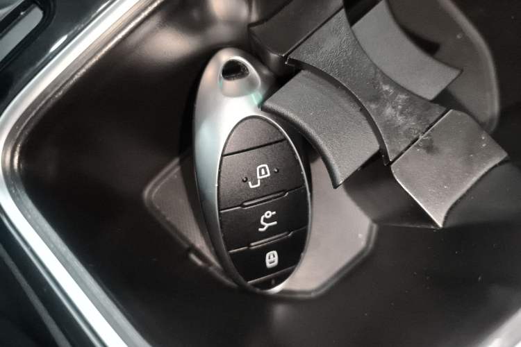 Used Bestune T77 2023 1.5T Automatic Luxury Model
