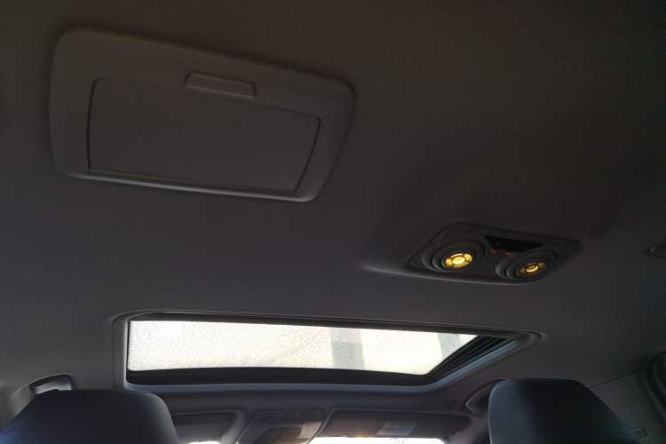 Used BMW 3 Series 2018 320Li Fashion Model
