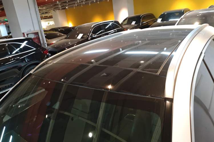 Used Mercedes-Benz GLC 2020 GLC 300 L 4MATIC Luxury Model
