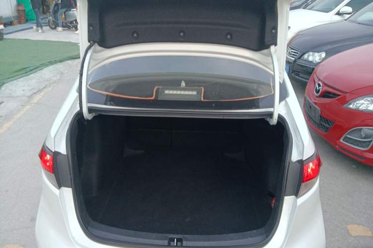 Used Toyota Levin 2021 185T CVT Luxury Edition
