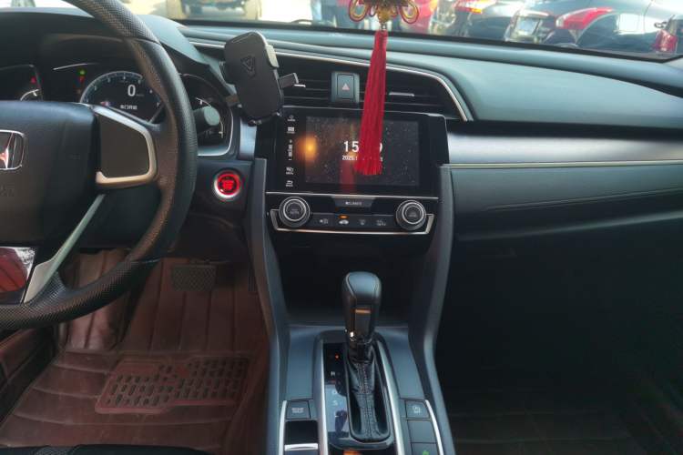 Used Honda Civic 2016 220TURBO CVT Luxury Edition
