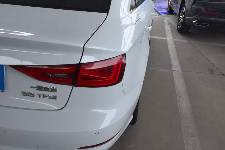 Used Audi A3 2014 Limousine 35 TFSI Automatic Comfort Model