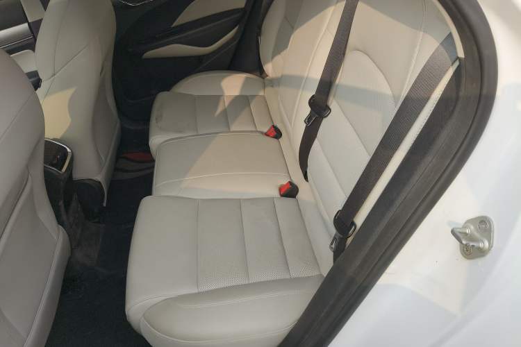 Used Geely Auto Binray 2018 14T CVT Binyi Edition
