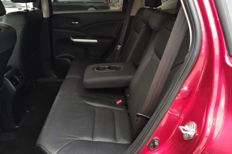 Used Honda CR-V 2015 2.4L two-wheel drive luxury version
