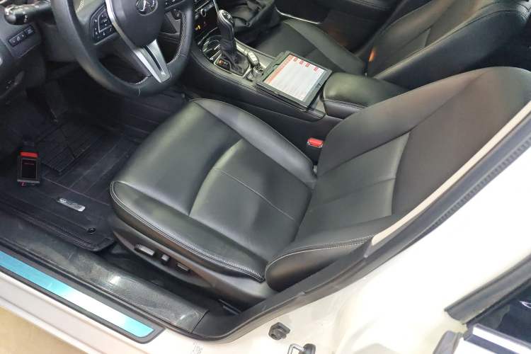 Used Infiniti Q50L 2018 2.0T Enjoyment Version China V Standard