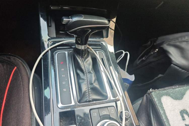 Used FAW Senya R9 2018 1.2T Automatic Luxury Smart Edition
