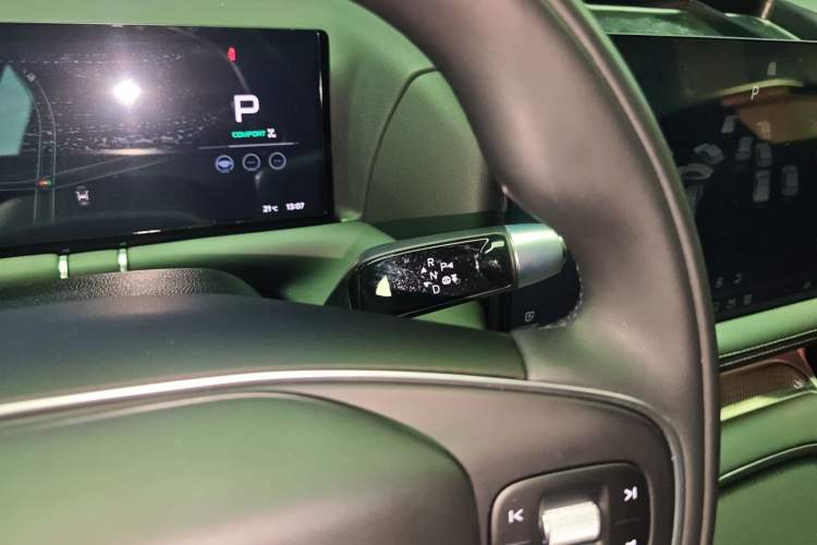 Used XPeng G9 2025 725 with Ultra-Long Range Max
