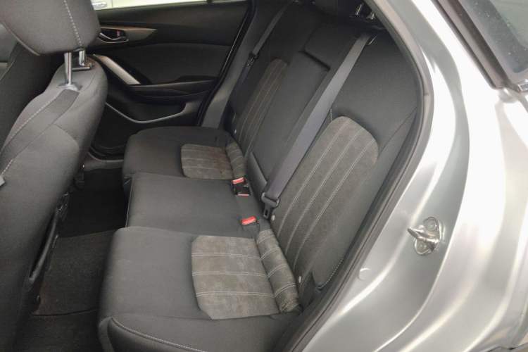 Used Mazda CX-4 2018 2.0L Automatic Two-Wheel Drive Blue Sky Exploration Version China V Standard