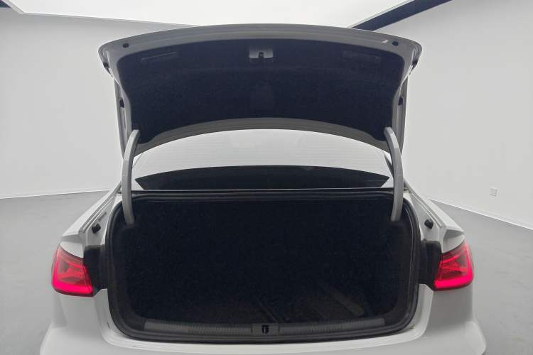 Used Audi A3 2014 Limousine 35 TFSI Automatic Comfort Model