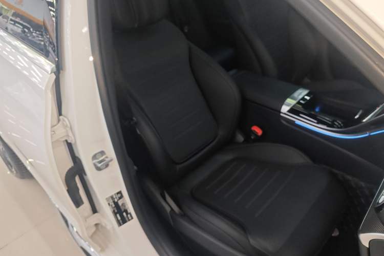 Used Mercedes-Benz C-Class 2024 Second Facelift C 260 L Sport Edition
