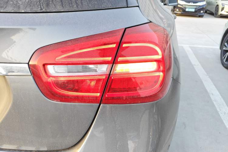 Used Mercedes-Benz GLA 2015 GLA 200 Fashion Model