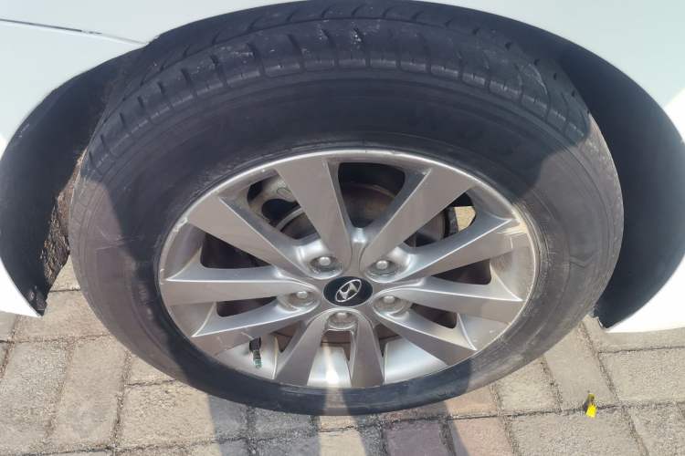 Used Hyundai Mistra 2014 1.8L Automatic Smart GLS