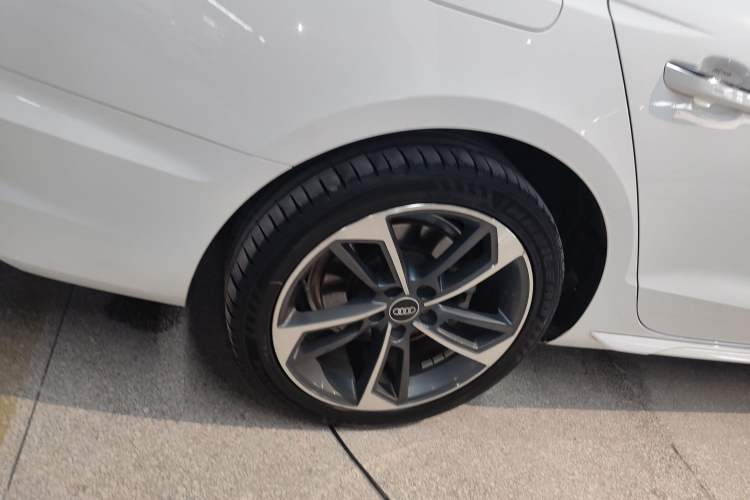 Used Audi A4L 2020 40 TFSI Fashion Dynamic Model