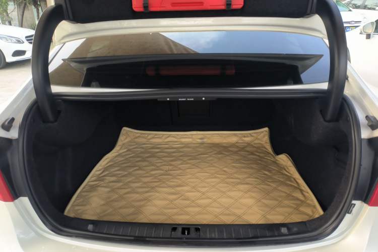 Used Volvo S60 2017 S60L T4 Smart Range Edition