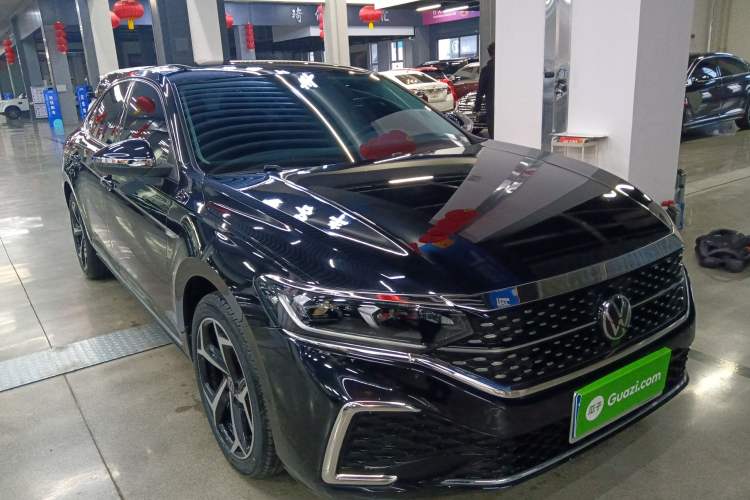 Used Volkswagen Passat 2023 Revised 330TSI Starry Elite Edition