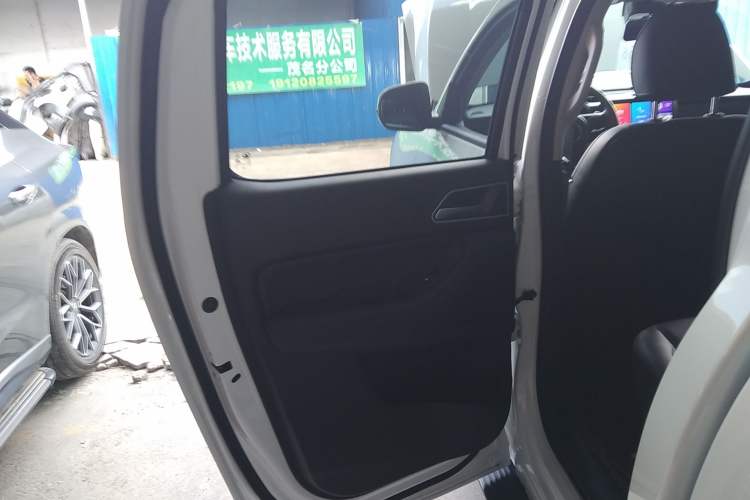 Used Great Wall Poer 2024 2.4T Commercial Version Automatic Diesel Two-Wheel Drive Elite Edition
