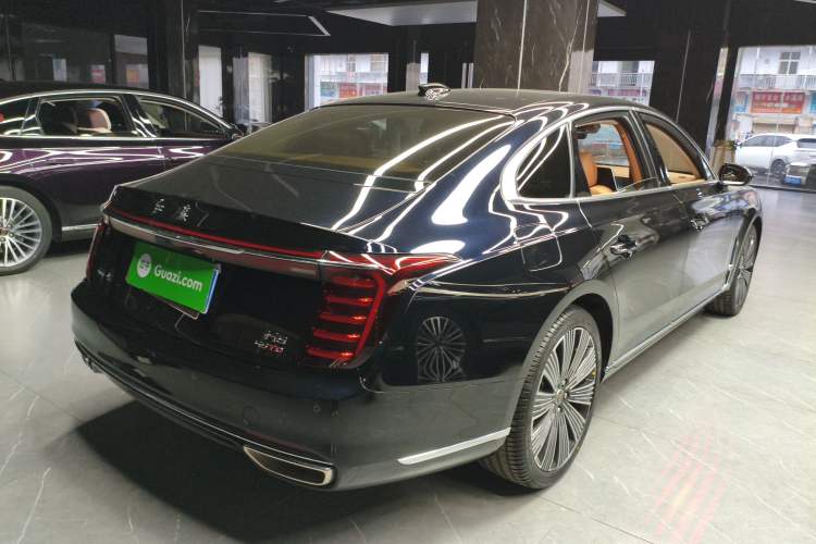 Used Hongqi H9 
