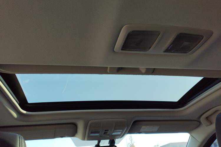 Used Mazda Atenza 2014 2.0L Blue Sky Luxury Edition
