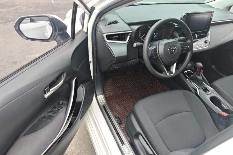 Used Toyota Corolla 2022 Dual-Motor 1.8L E-CVT Pioneer Edition