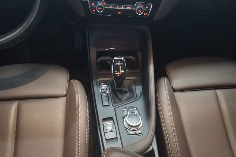 Used BMW X1 2022 sDrive25Li Leading Model
