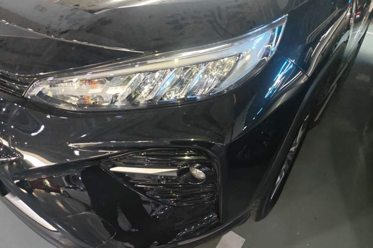 Used Toyota Wildlander 2022 Dual-Engine 2.5L E-CVT Two-Wheel Drive Luxury PLUS Edition
