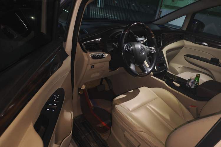 Used Buick GL8 2018 ES 28T Comfort Model China VI Standard
