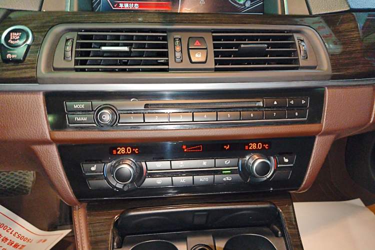 Used BMW 5 Series 2014 525Li Luxury Design Package
