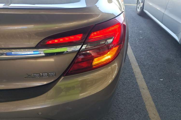 Used Buick Regal 2014 2.0L Leading Fashion Edition
