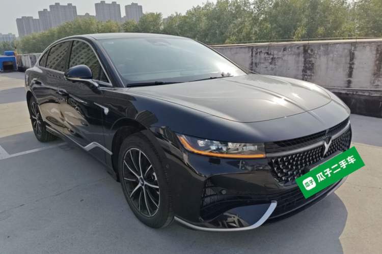 Used VOYAH PASSION 2024 PHEV Four-Wheel Drive Ultra-Long Range Executive Edition
