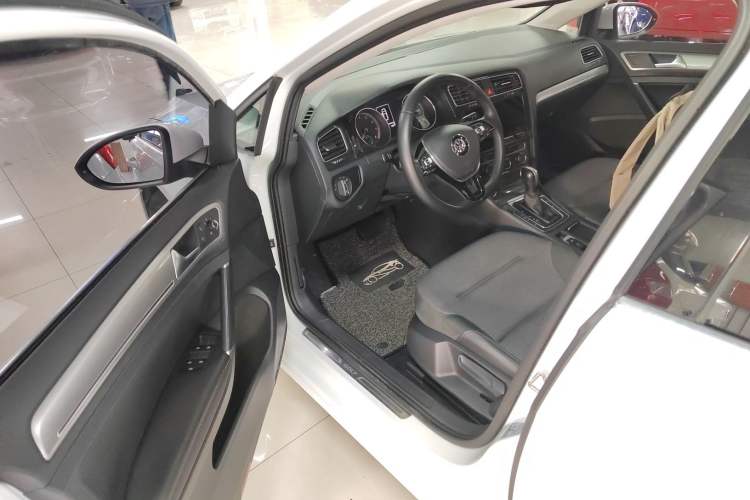 Used Volkswagen Golf 2020 280TSI DSG Comfort Version