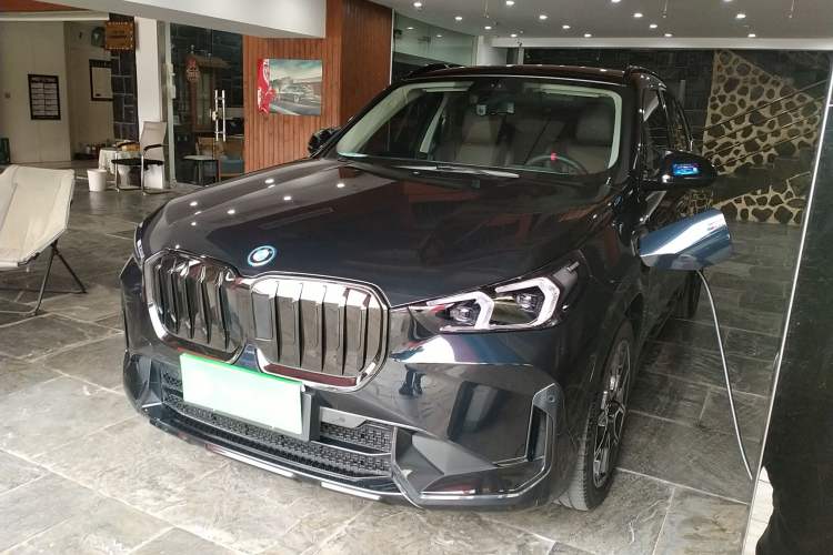 Used BMW iX1 2023 xDrive30L X Design Package
