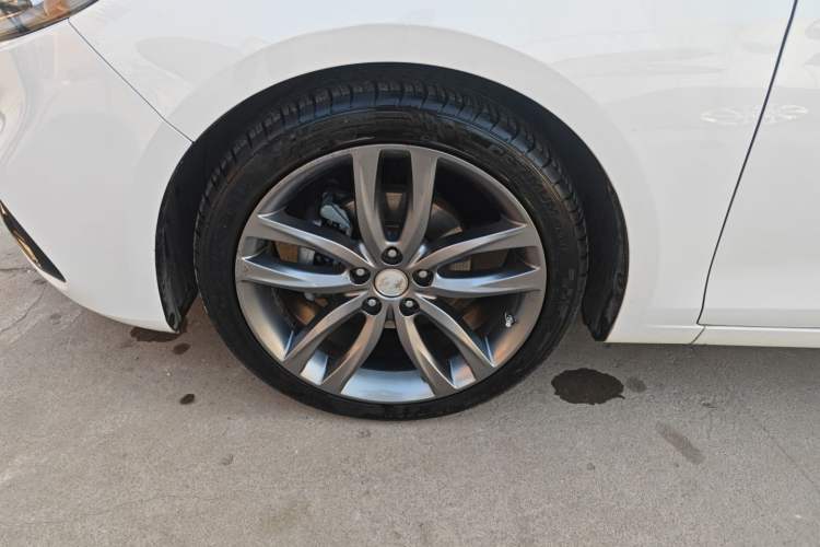 Used Hongqi H5 2018 30TD Smart Connect Dynamic Edition
