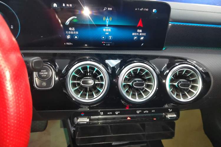 Used Mercedes-Benz A-Class 2022 Restyled A 200 L Sport Sedan Fashion Version
