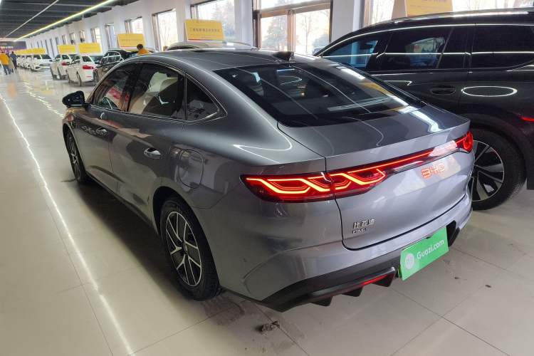 Used BYD Qin L 2025 DM-i Smart Drive 120KM Superior Model
