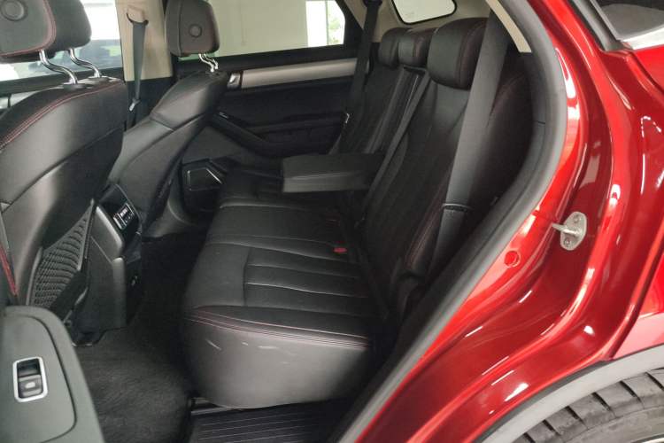 Used BYD Tang New Energy 2018 DM 2.0T All-Wheel Drive Smart Connect Genesis Edition 7 Seats China V Emission Standard