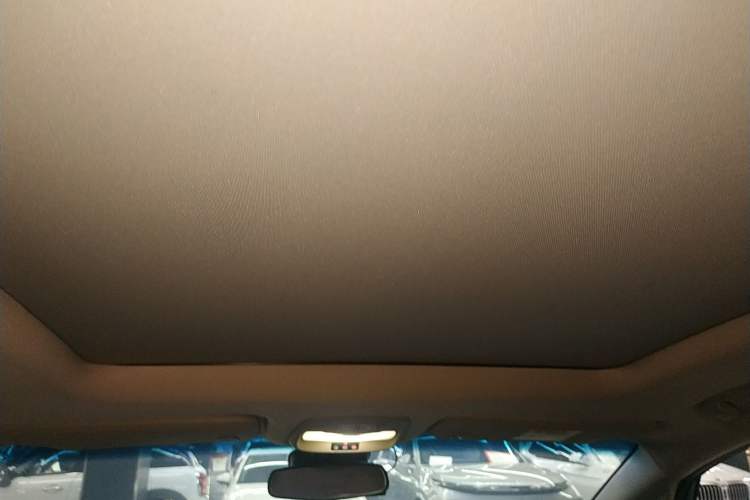 Used Buick GL6 2019 18T 6-Seater Connected Luxury Version China VI Standard
