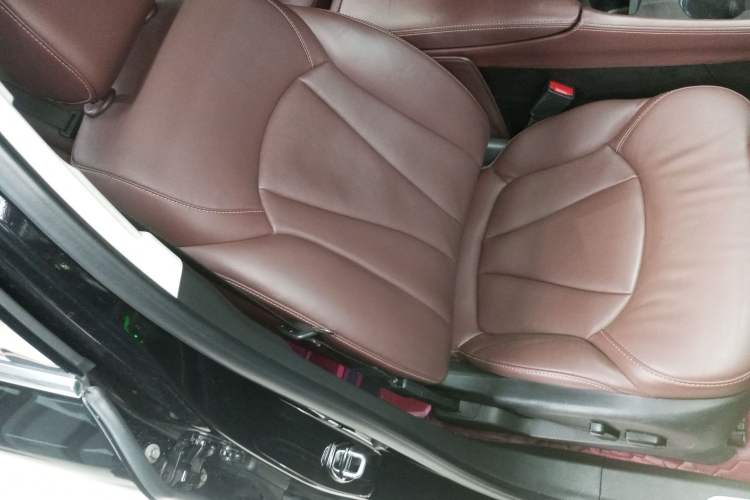 Used Buick Envision 2021 532T Two-Wheel-Drive Elite Version
