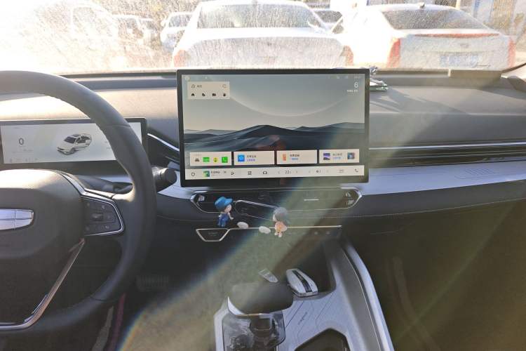 Used Geely Auto Preface 2025 Dongfang Yao 1.5TD Fuyao Edition
